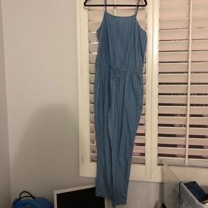 Jumper romper blue white denim.